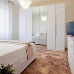 Apartment Diamond