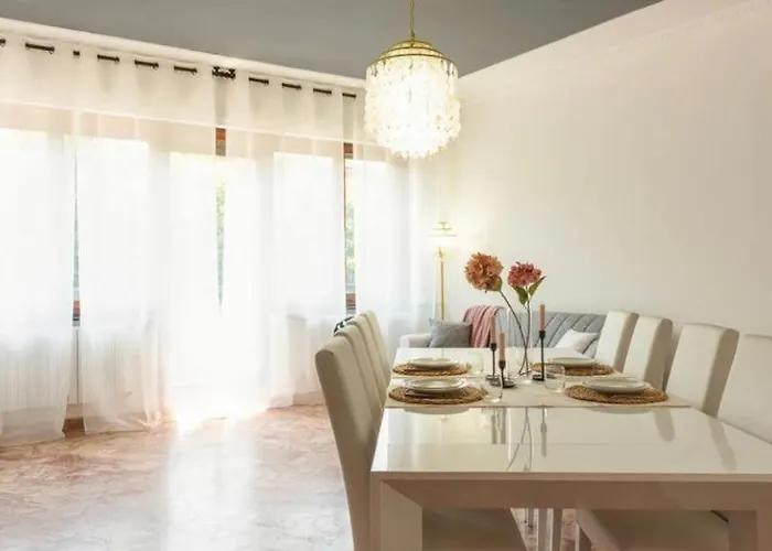 Diamond Apartment Lipomo